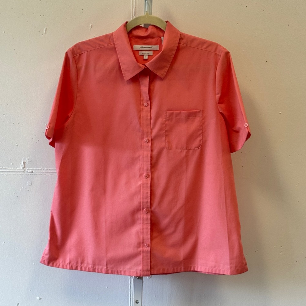 Foxcroft NYC Coral Pink Wrinkle Free Short Sleeve Button Down Shirt Womens 10